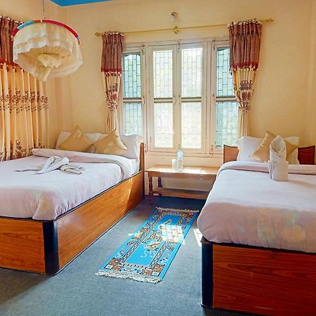 Hotel Rhinoceros-Homestay Sauraha Luaran gambar